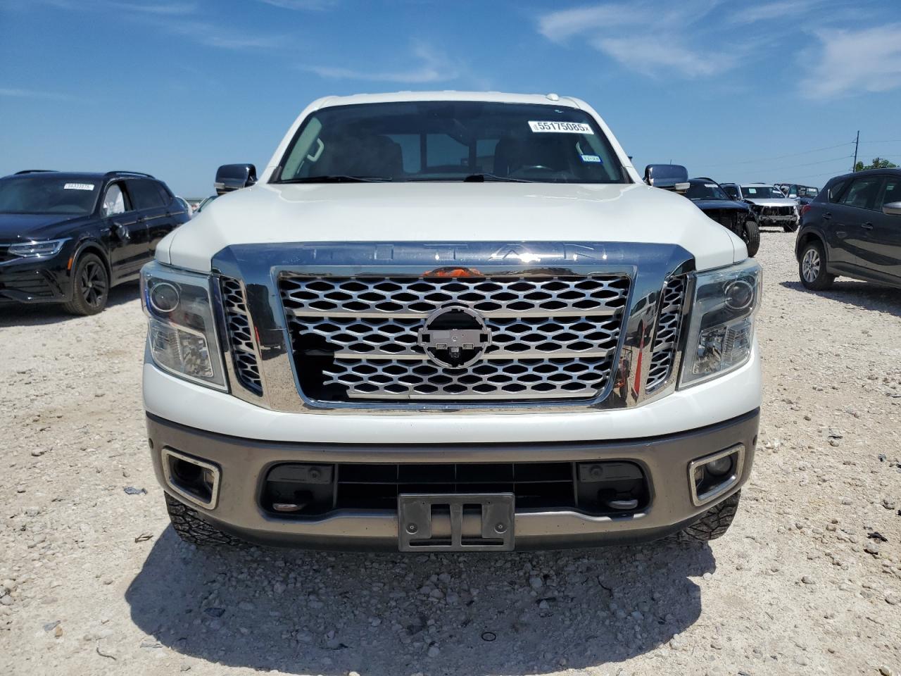 Nissan Titan Sv Image 2