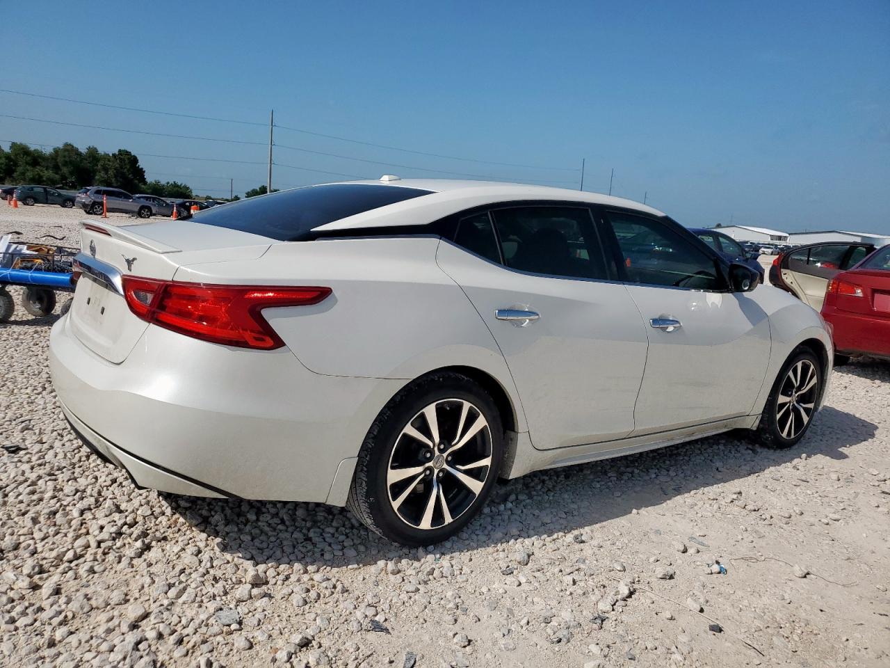 Nissan Maxima 3.5s Image 8