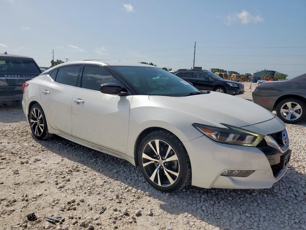 Nissan Maxima 3.5s Image 4
