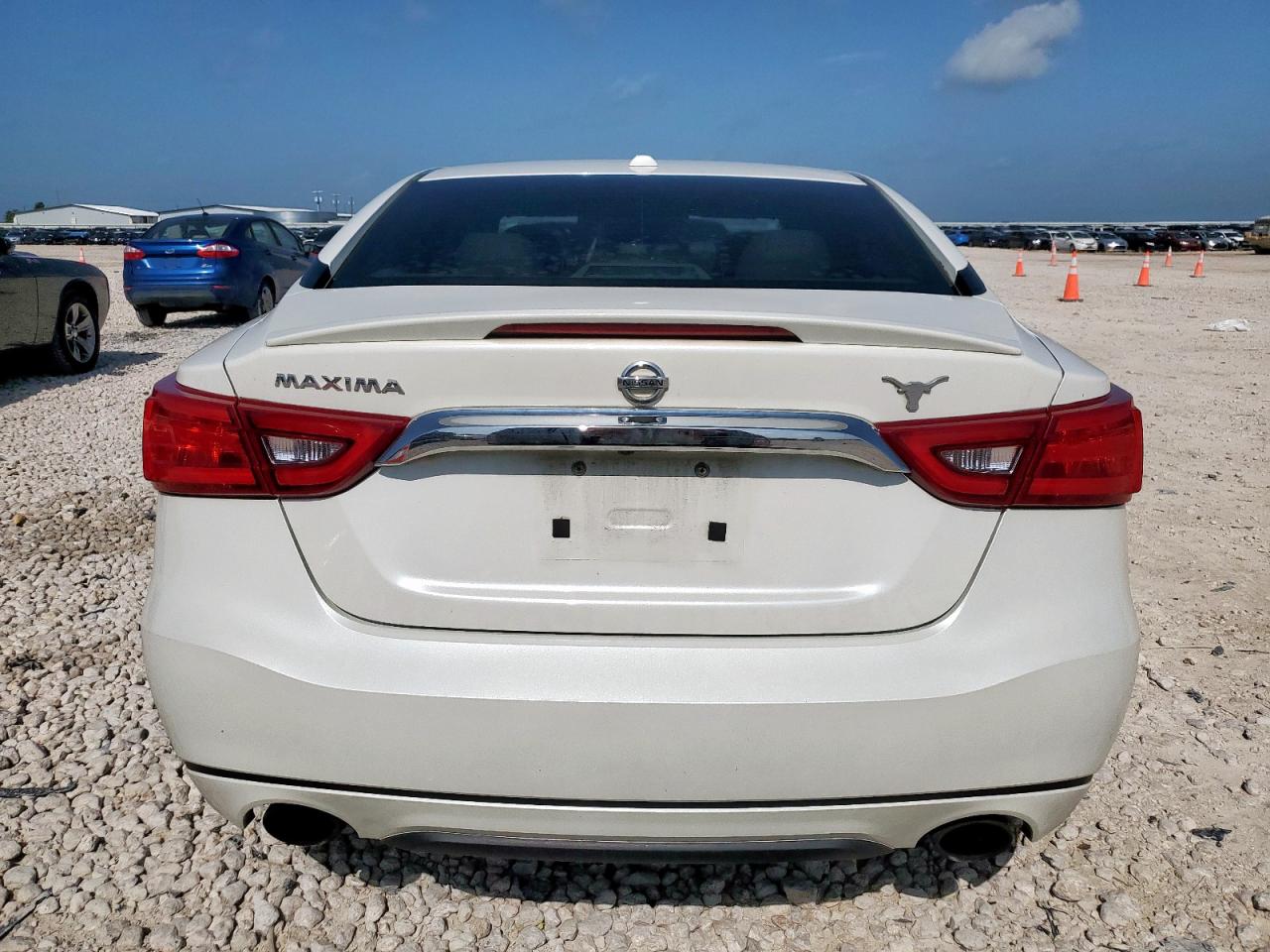 Nissan Maxima 3.5s Image 11