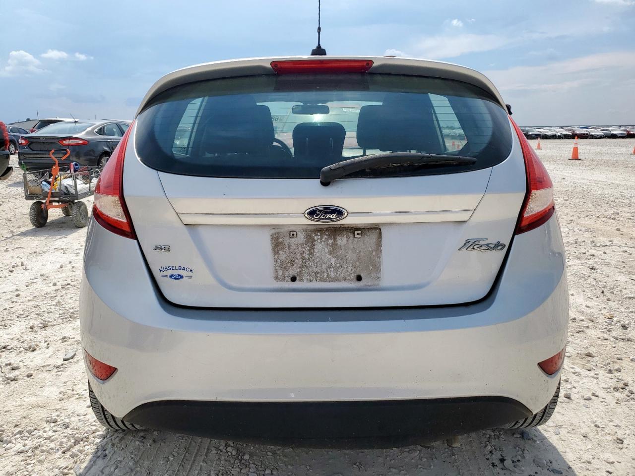 Ford Fiesta Se Image 9