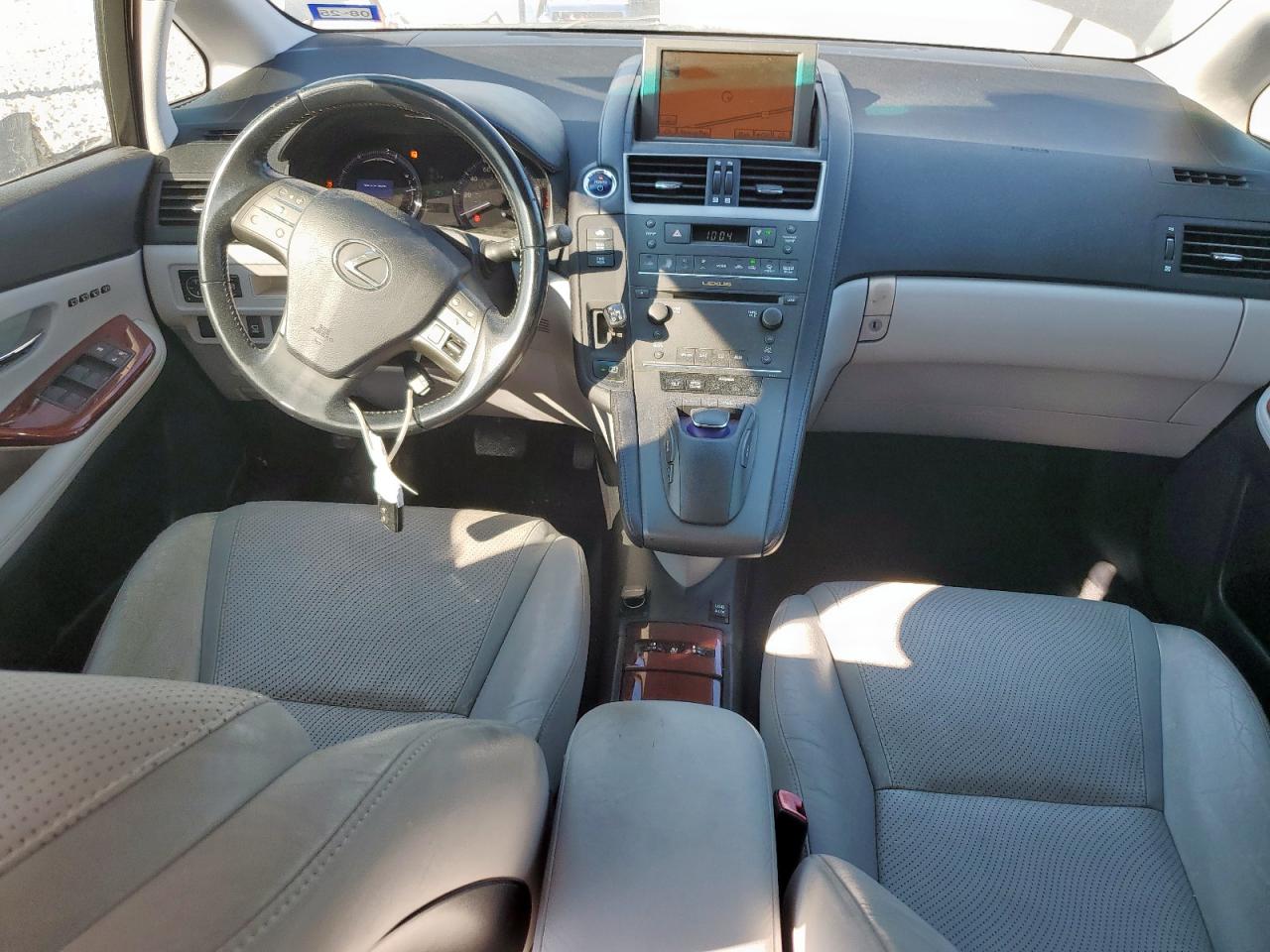 Lexus Hs 250h Image 10