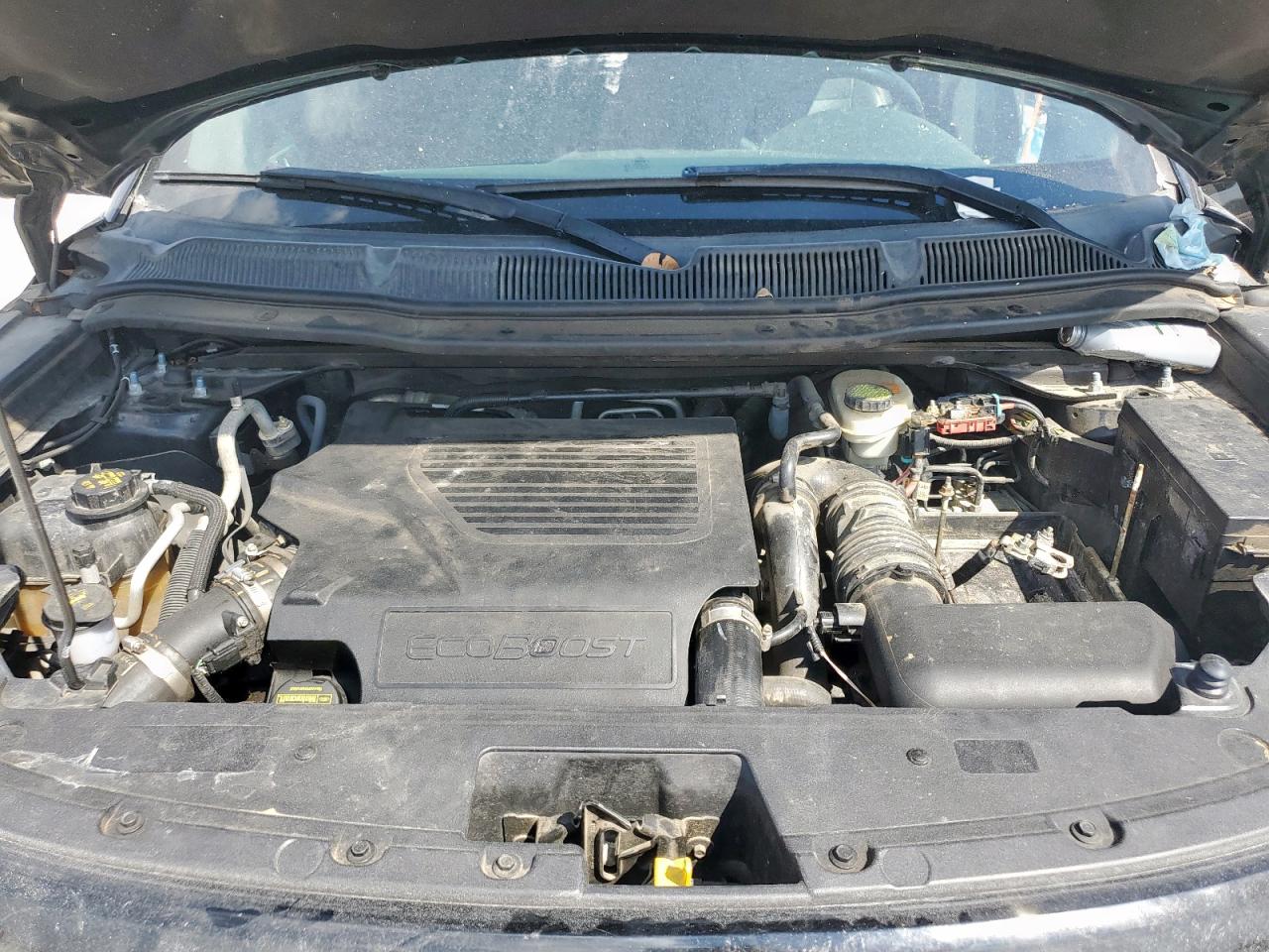 Ford Explorer Sport Image 9