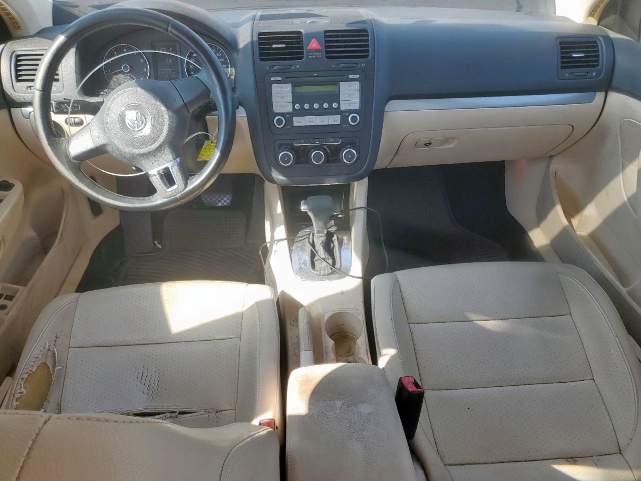 Volkswagen Jetta Se Image 8