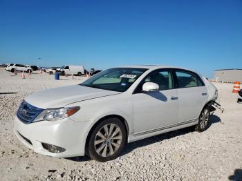  Salvage Toyota Avalon