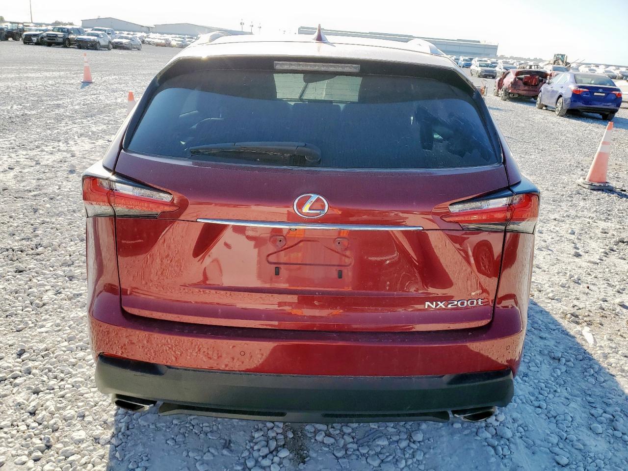 Lexus NX 200t Image 12