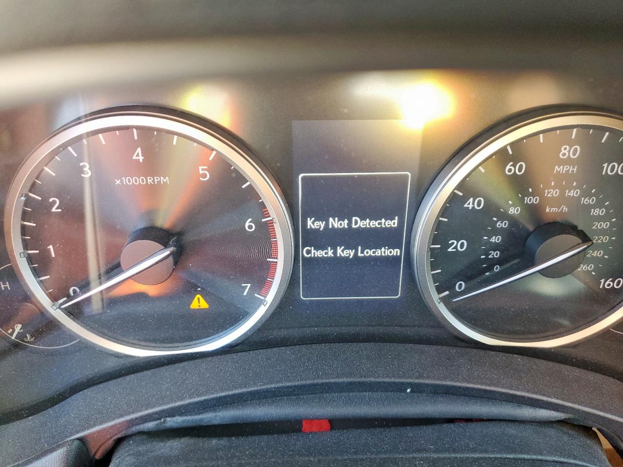 Lexus NX 200t Image 10