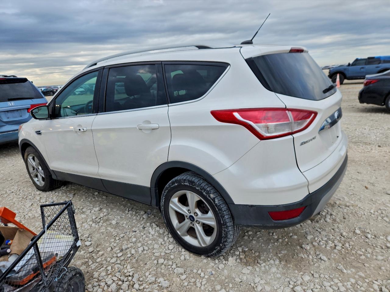 Ford Escape Titanium Image 9