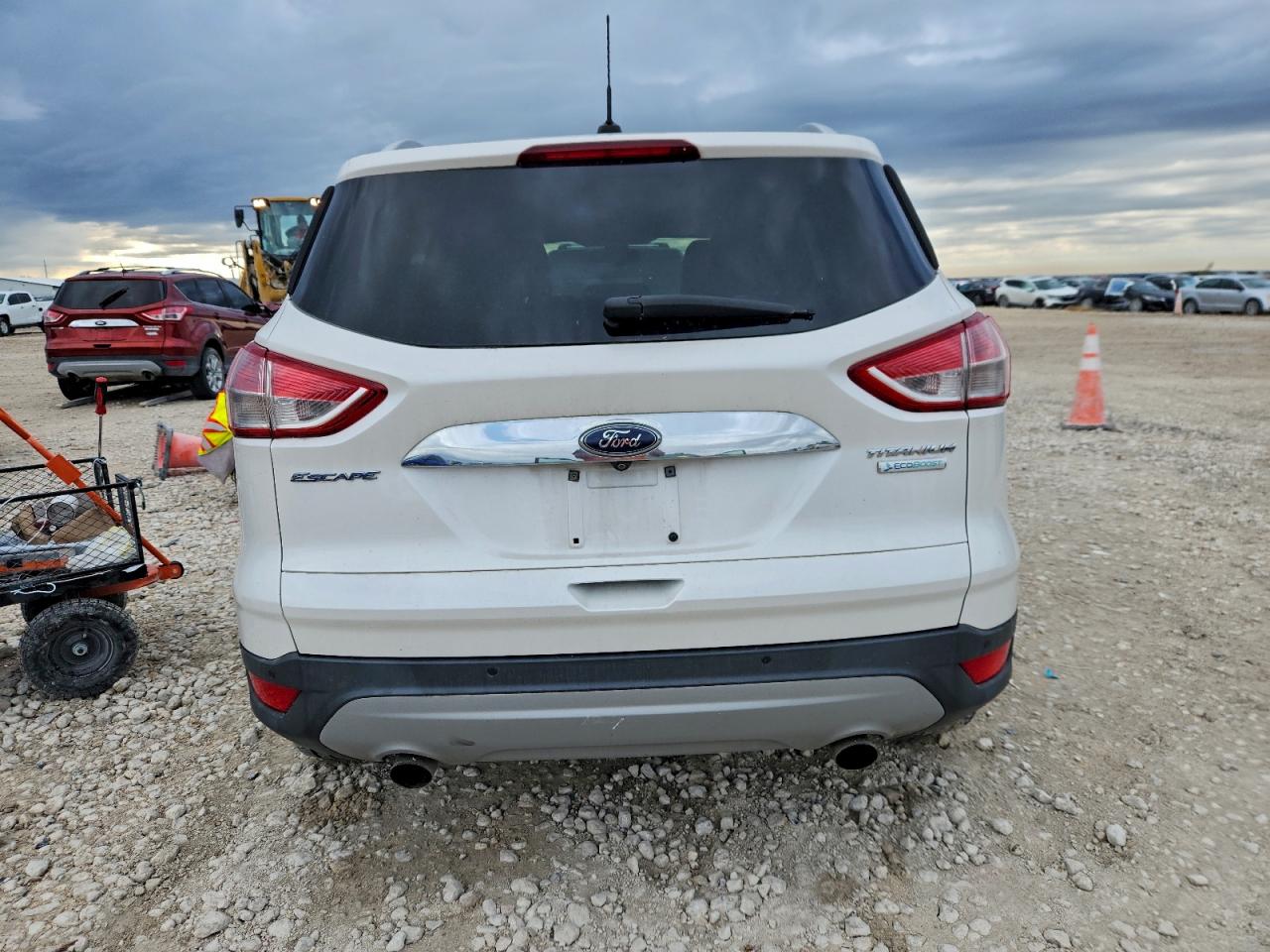 Ford Escape Titanium Image 3