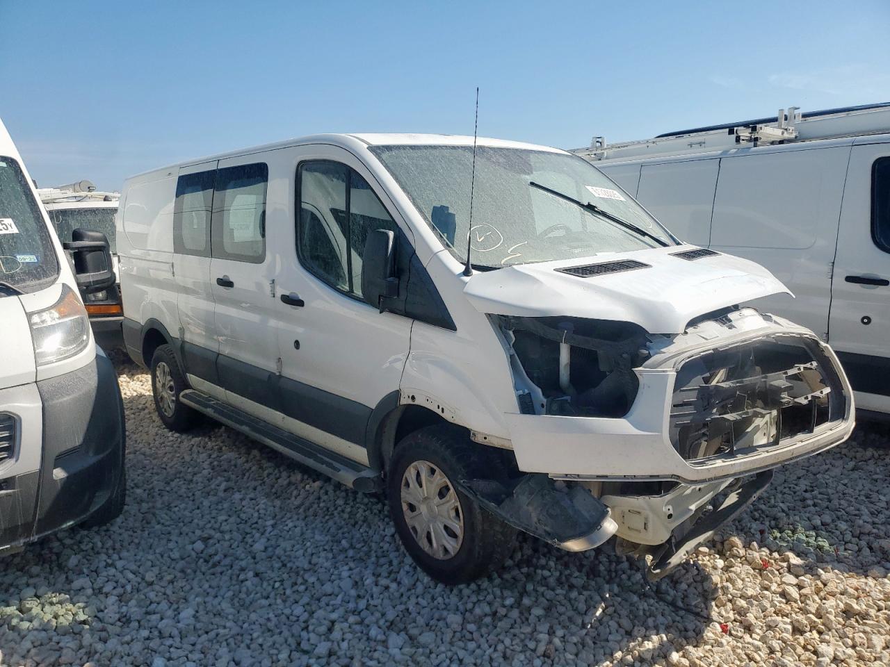 Ford Transit T-250 Image 13