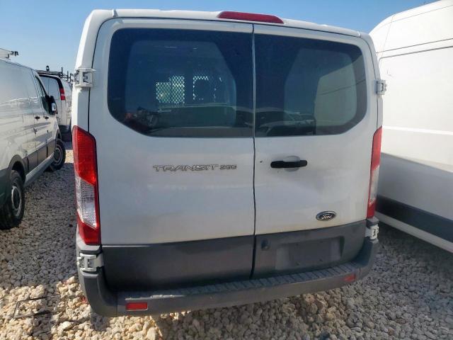 Ford Transit T-250 Image 9