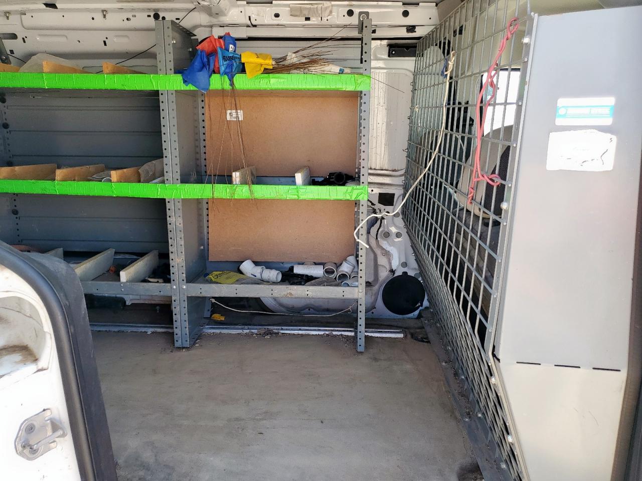 Ford Transit Xlt Image 9