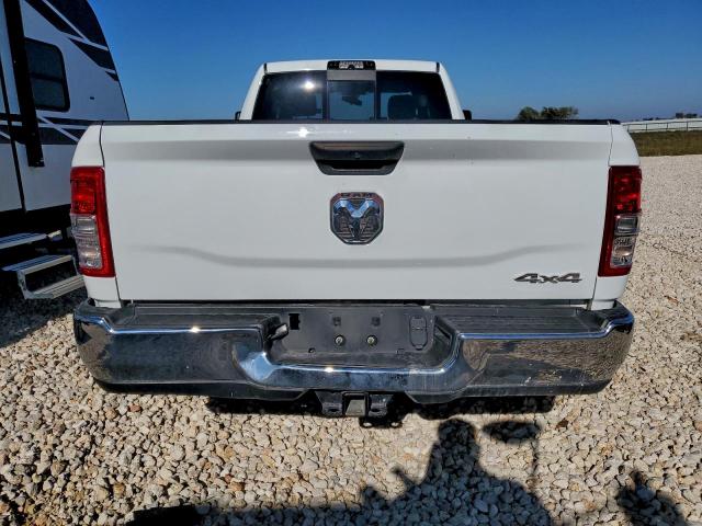Ram 3500 Tradesman Image 11