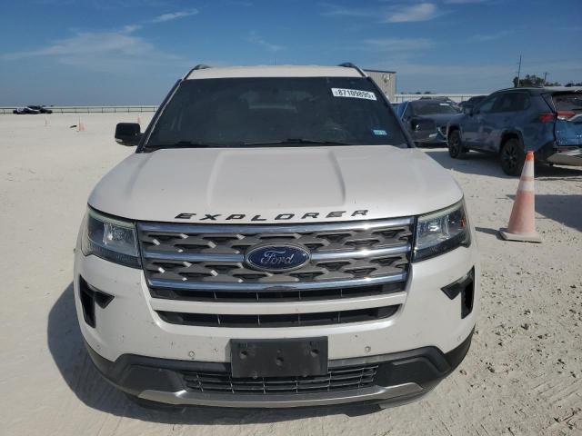 Ford Explorer Xlt Image 10