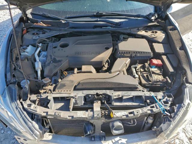 Nissan Altima 2.5 Image 3