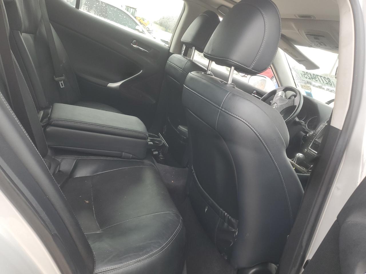 Lexus Is 250 Image 6