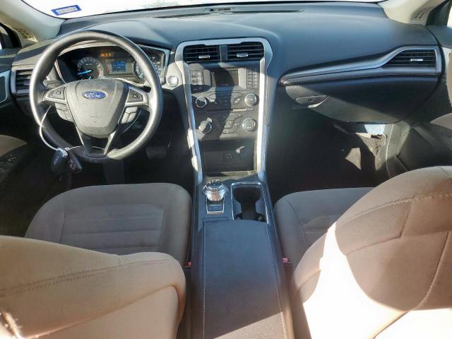 Ford Fusion S Image 8