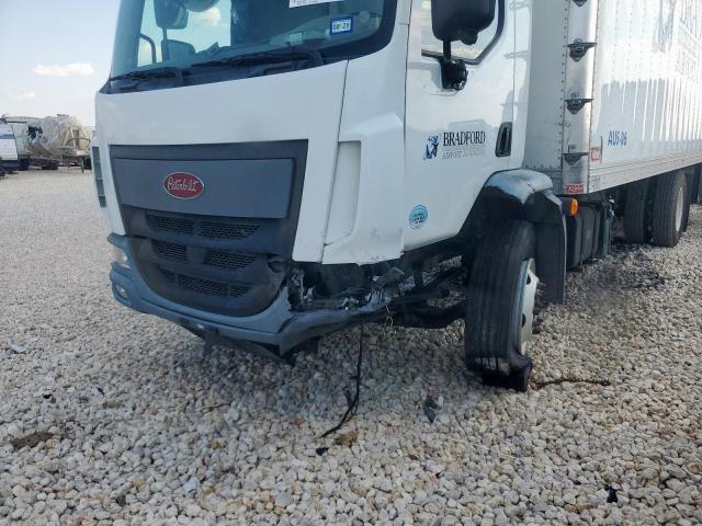 Peterbilt 220 Image 7