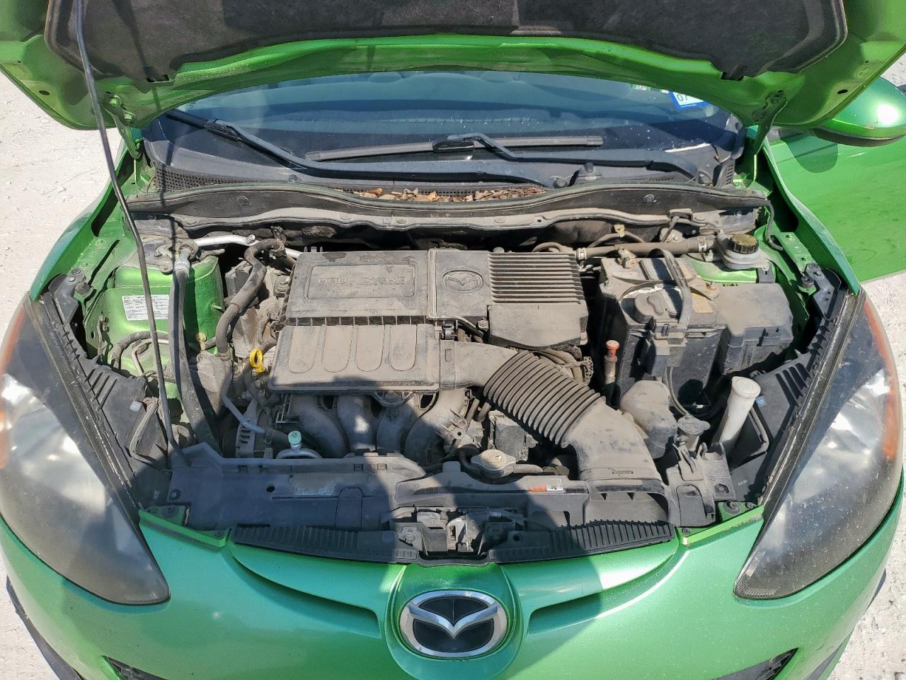 Mazda 2 Image 13