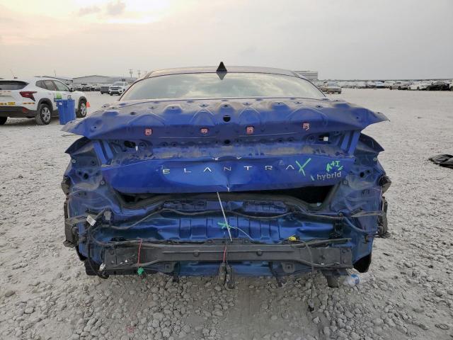 Hyundai ELANTRA Limited Image 9