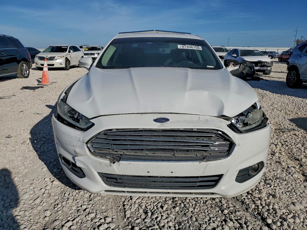Ford Fusion Se Image 8