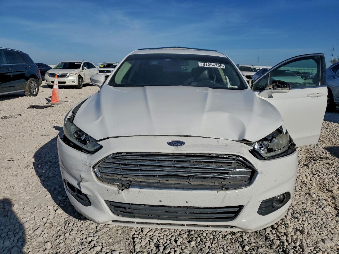 Ford Fusion Se Image 7