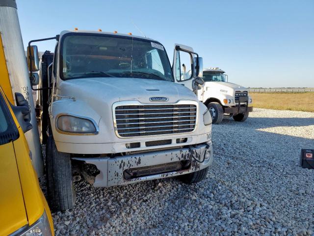  Salvage Freightliner M2