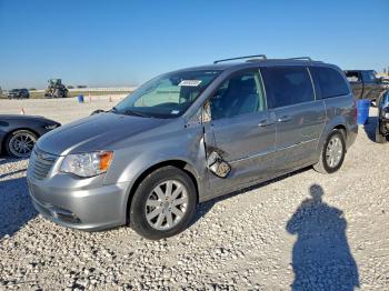  Salvage Chrysler Minivan
