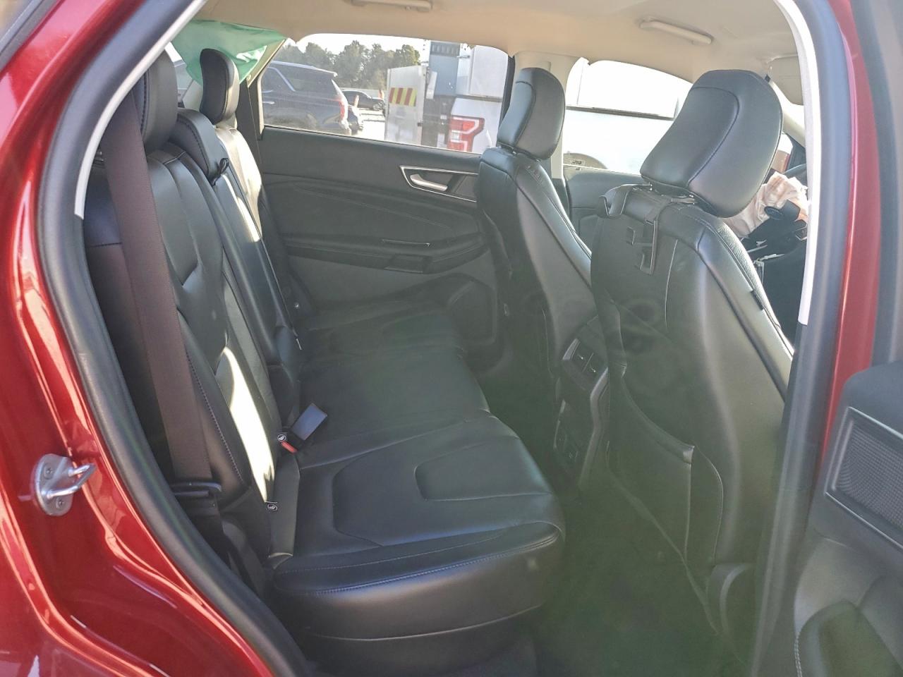 Ford Edge Titanium Image 7