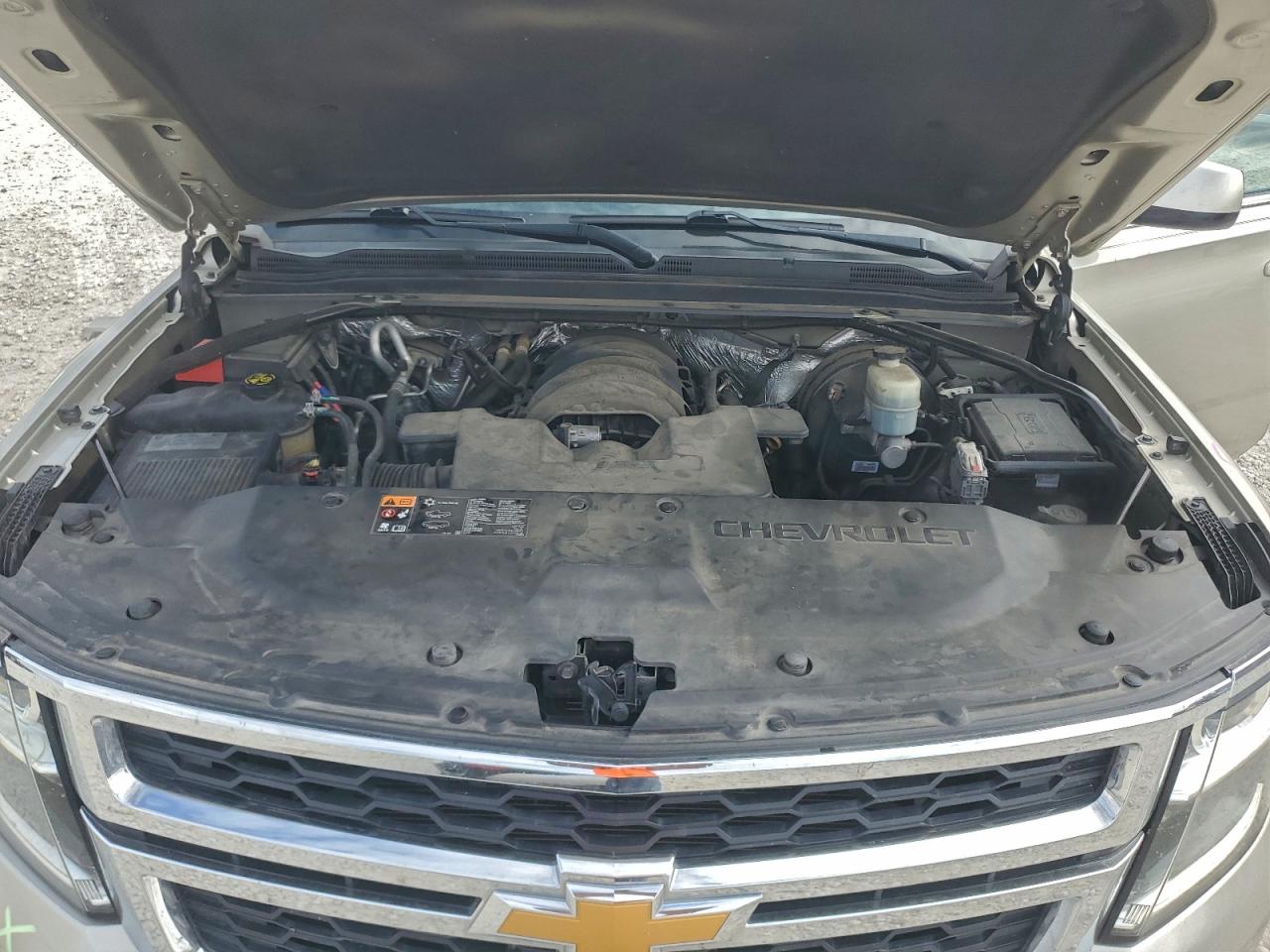 Chevrolet Suburban K1500 Lt Image 2