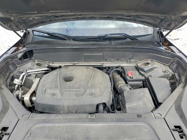 Volvo XC90 T6 Image 9