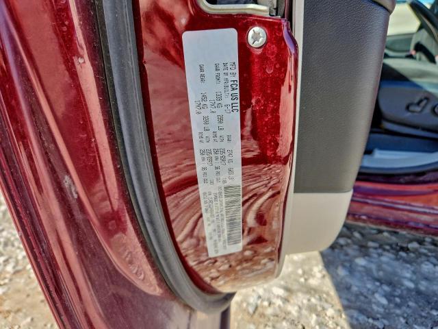 Chrysler Pacifica Touring Image 12