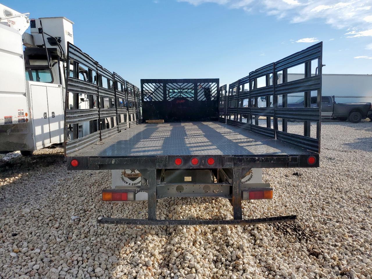 Mitsubishi Fe Fec72s Fec72s Image 3