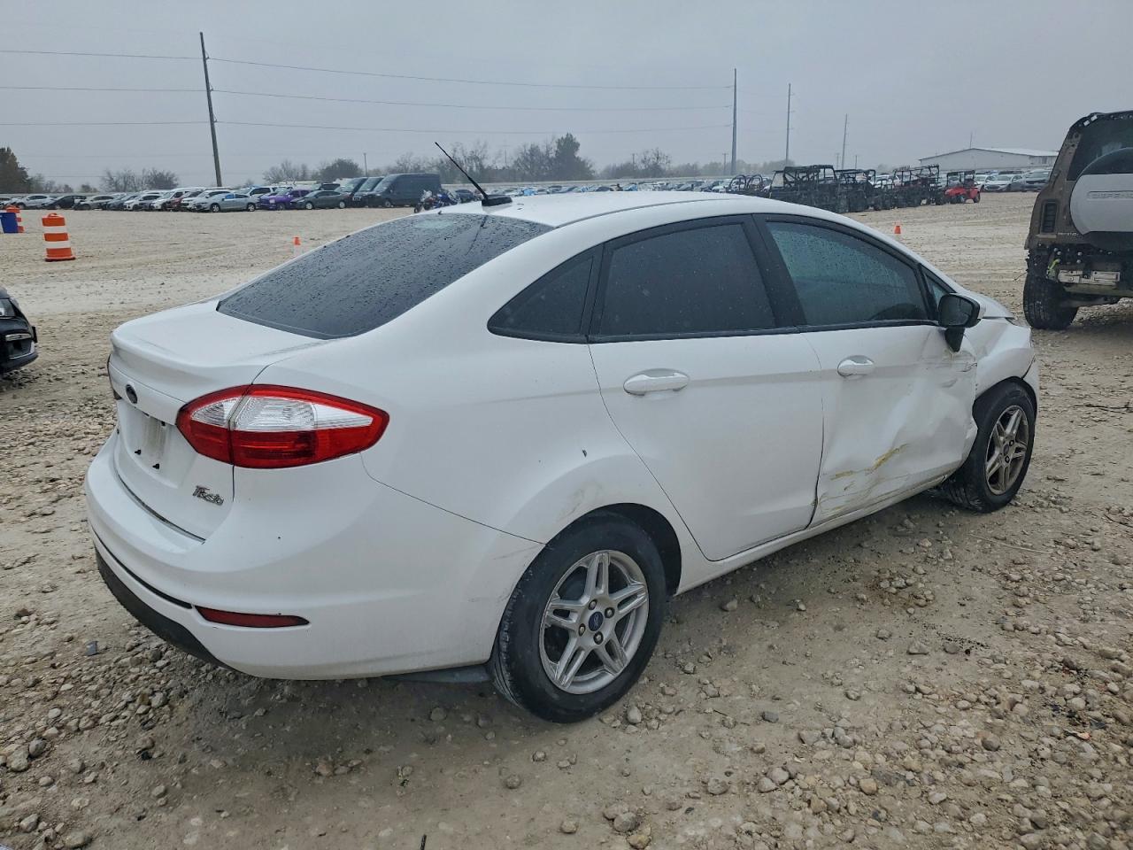 Ford Fiesta Se Image 7