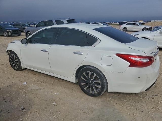 Nissan Altima 2.5 Image 5