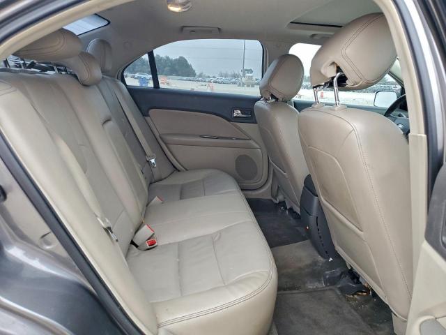 Ford Fusion Sel Image 11