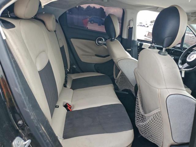 FIAT 500 Lounge Image 6