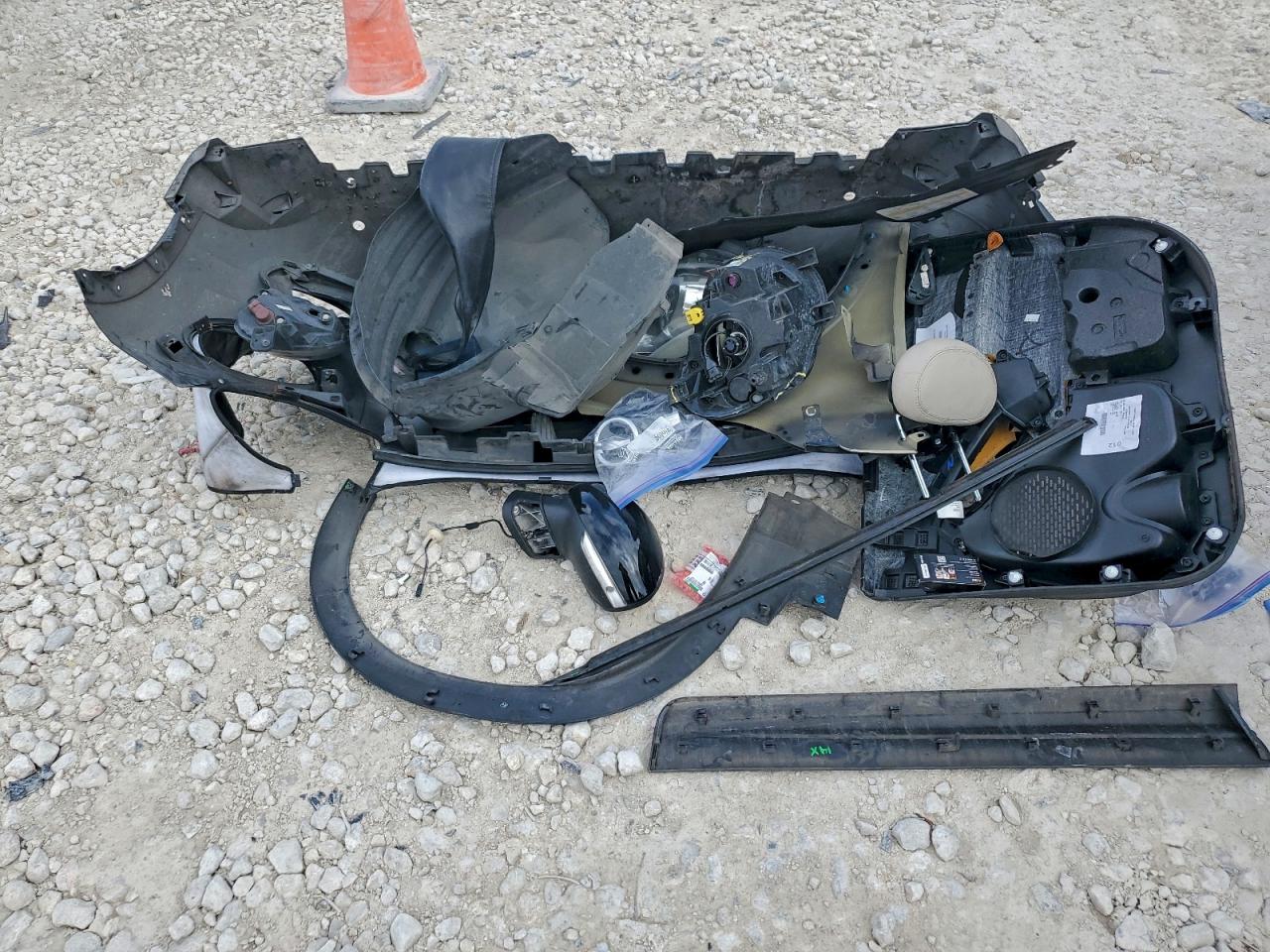 FIAT 500 Lounge Image 11