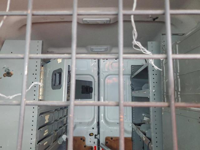 Ford Transit Xlt Image 3