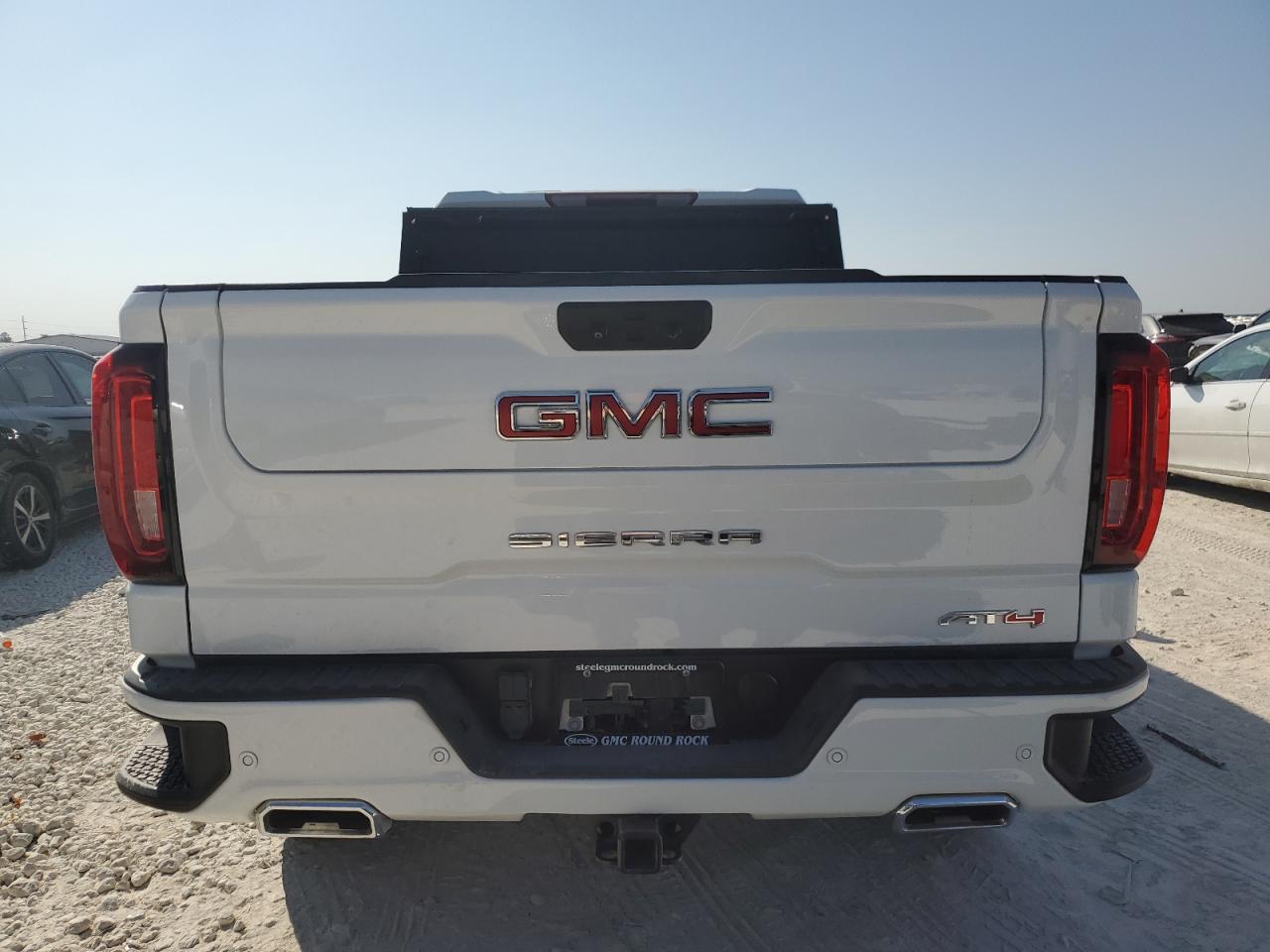 GMC Sierra K1500 At4 Image 6