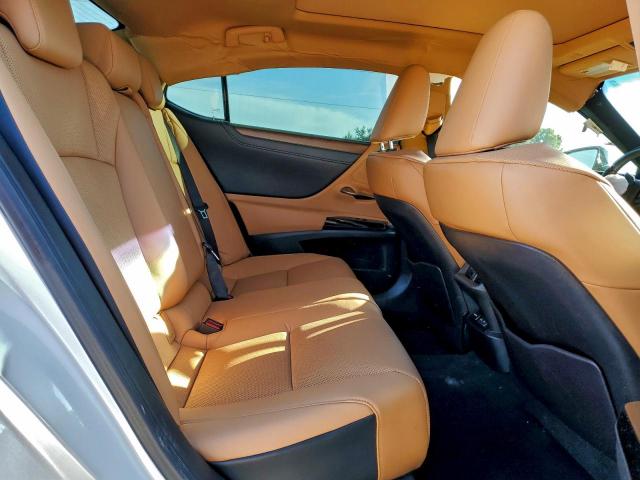 Lexus Es 350 Base Image 9