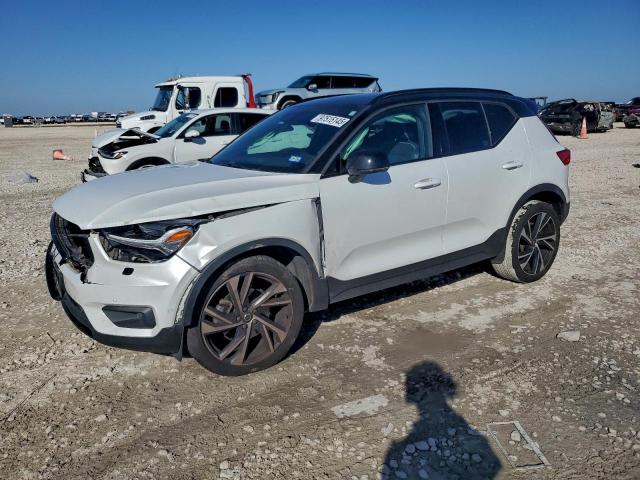  Salvage Volvo XC40