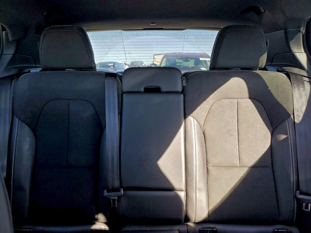 Volvo XC40 T5 R-design Image 13