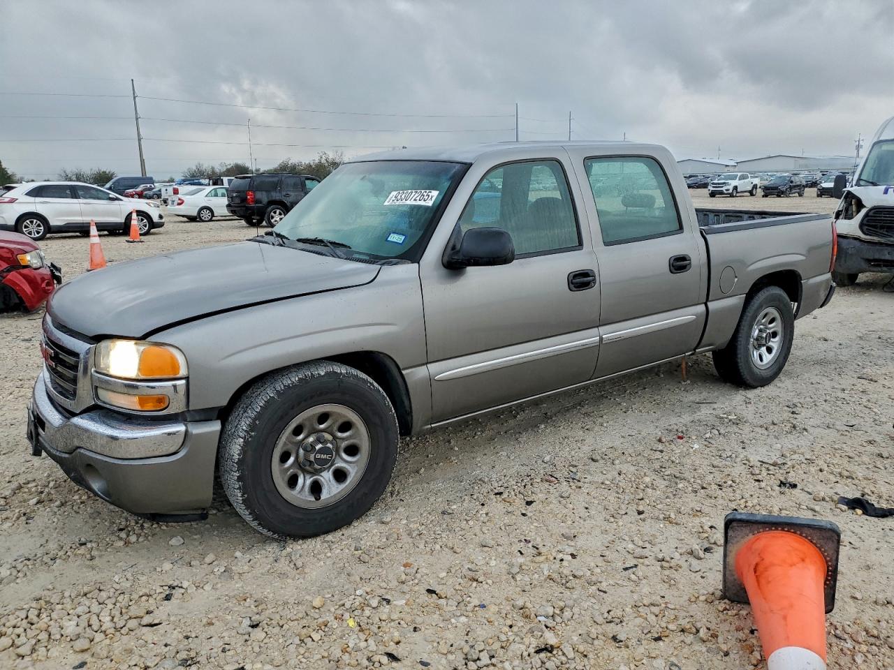 GMC Sierra C1500 Classic Image 1