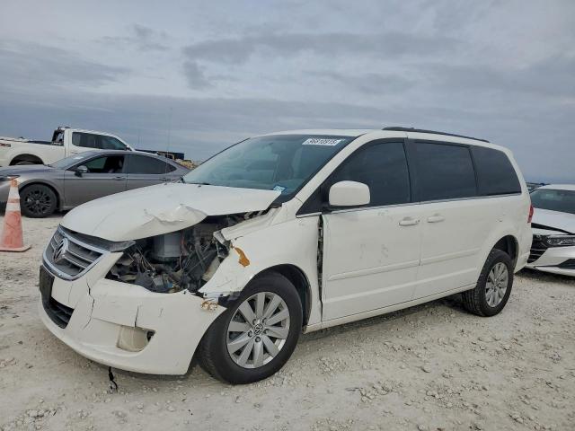  Salvage Volkswagen Routan