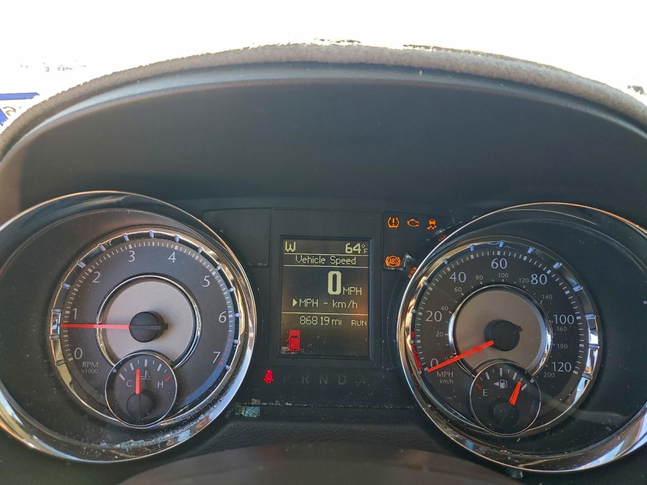 Chrysler Minivan Touring Image 7