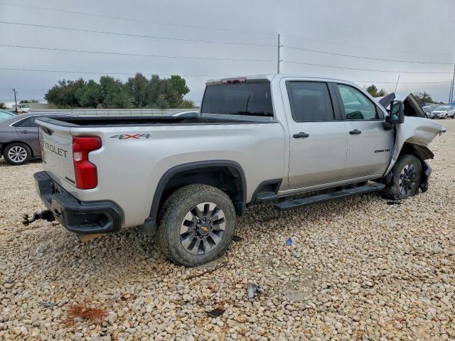 Chevrolet Silverado K2500 Custom Image 8