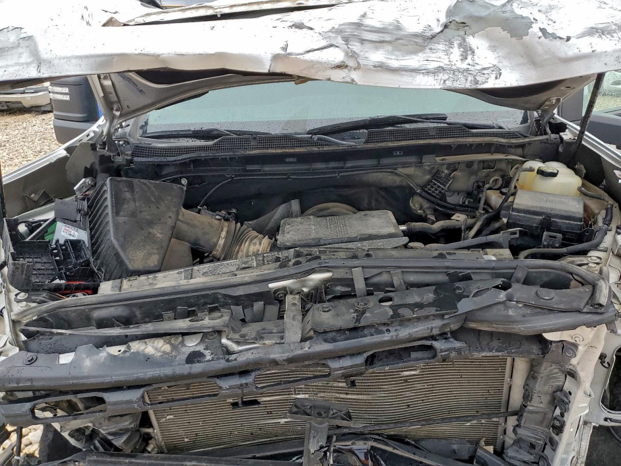 Chevrolet Silverado K2500 Custom Image 6