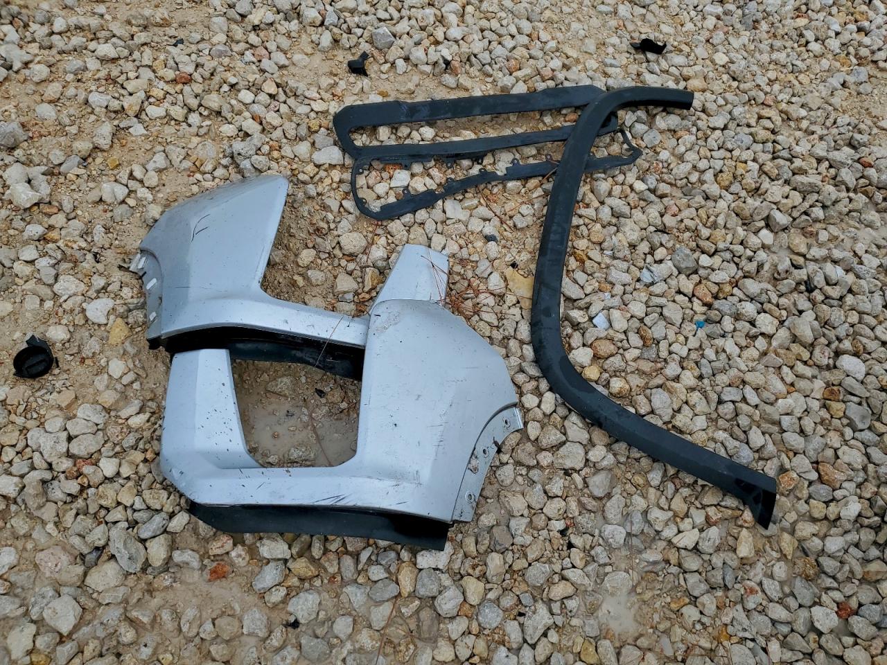 Chevrolet Silverado K2500 Custom Image 7