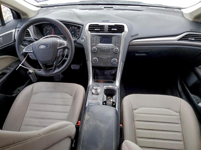 Ford Fusion S Image 10